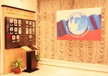 В Баку открылась галерея "Лучших учителей русского языка и литературы Азербайджана" (ФОТО)