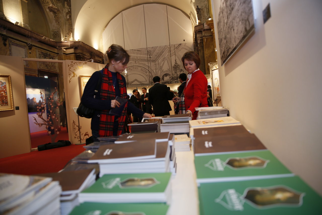 При организации Фонда Гейдара Алиева в Страсбурге прошли очередные мероприятия, посвященные Низами Гянджеви (ФОТО)