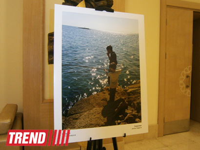 В Баку представлены работы участников конкурса "Страна огней" (ФОТО)