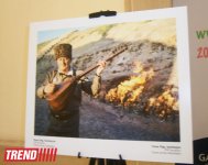 В Баку представлены работы участников конкурса "Страна огней" (ФОТО)