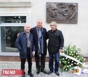 В Баку состоялось открытие барельефа Расима Оджагова (фото)