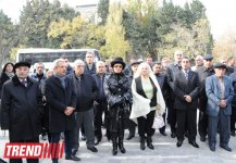 В Баку состоялось открытие барельефа Расима Оджагова (фото)