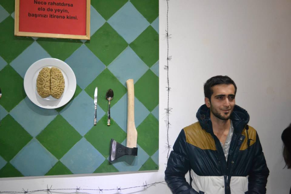 В Баку состоялось открытие выставки концептуального искусства (ФОТО)