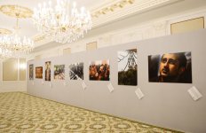 Мехрибан Алиева приняла участие в выставке «Азербайджан – пространство толерантности» в Париже (версия 2) (ФОТО)