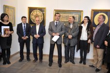 В Баку прошла выставка "Таинственные буквы" (ФОТО)