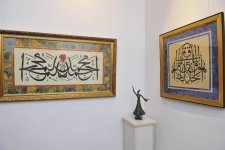 В Баку прошла выставка "Таинственные буквы" (ФОТО)