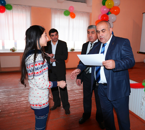 В Гяндже прошли олимпиада и конференция "Сохраним русский язык" (фото)