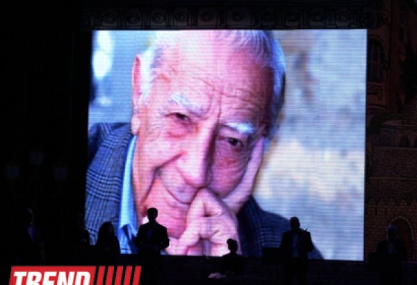 "Бакинское время" певца, актера и архитектора Мирзы Бабаева (ФОТО)