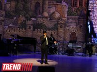 В Баку состоялся праздничный вечер, посвященный 100-летию певца, актера и архитектора Мирзы Бабаева (ФОТО)