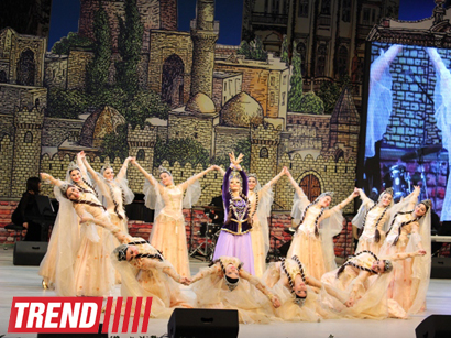 В Баку состоялся праздничный вечер, посвященный 100-летию певца, актера и архитектора Мирзы Бабаева (ФОТО)