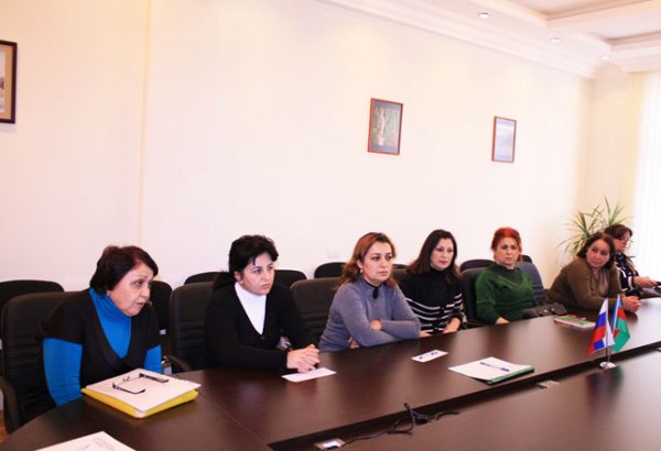 В Баку прошел семинар для учителей русского языка (фото)