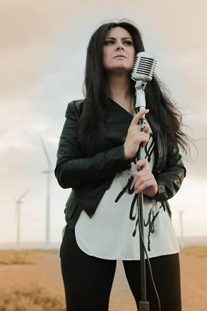 Рок-певица Умман представила проект "Исповедь" (видео-фото)