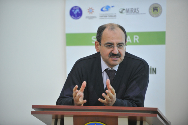 В Шамахы прошел семинар, посвященный Сеиду Яхья Бакуви (ФОТО)