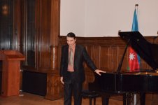 В Венгрии почтили память общенационального лидера азербайджанского народа Гейдара Алиева (ФОТО)