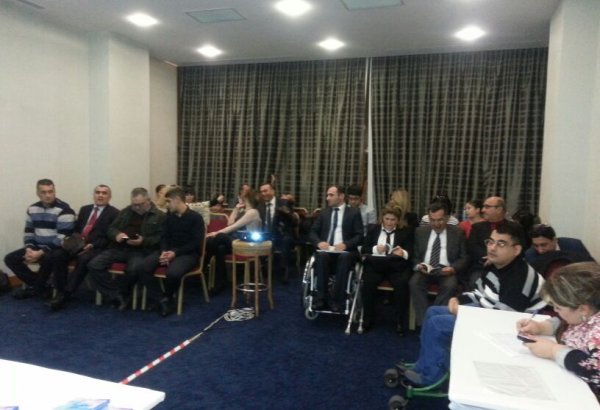 В Баку презентована книга "Свет одной надежды" (ФОТО)