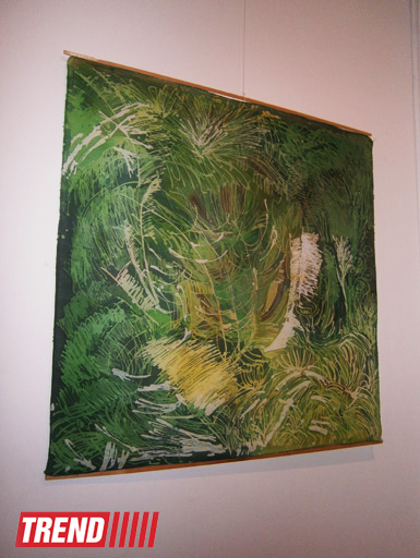 Вернисаж азербайджанских художников: керамика, батик, гобелены (ФОТО)