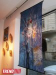 Вернисаж азербайджанских художников: керамика, батик, гобелены (ФОТО)