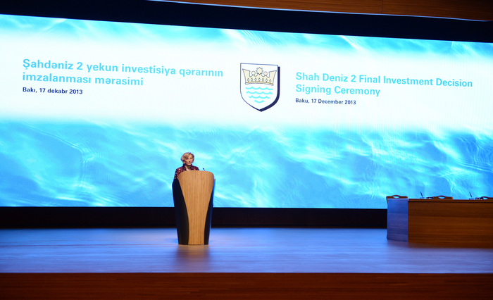 Президент Ильхам Алиев: Проект "Шах Дениз-2" обеспечит долгосрочное успешное экономическое развитие Азербайджана  (ФОТО)