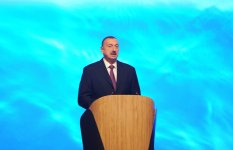 Президент Ильхам Алиев: Проект "Шах Дениз-2" обеспечит долгосрочное успешное экономическое развитие Азербайджана  (ФОТО)