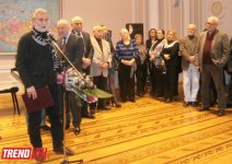 В Баку открылась выставка Арифа Гусейнова "Азербайджанская сказка" (ФОТО)
