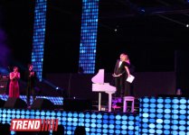В Баку состоялся фантастический концерт "Звезды фестиваля Сан-Ремо" с участием Орнеллы Мути (ФОТО)