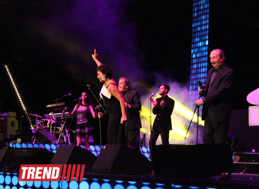 В Баку состоялся фантастический концерт "Звезды фестиваля Сан-Ремо" с участием Орнеллы Мути (ФОТО)