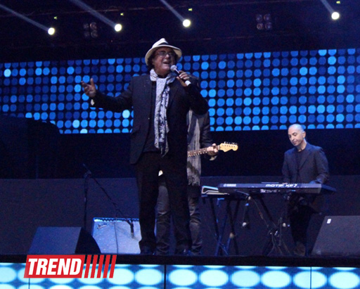 В Баку состоялся фантастический концерт "Звезды фестиваля Сан-Ремо" с участием Орнеллы Мути (ФОТО)