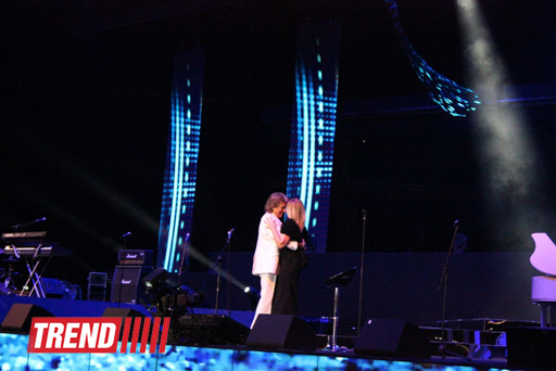 В Баку состоялся фантастический концерт "Звезды фестиваля Сан-Ремо" с участием Орнеллы Мути (ФОТО)