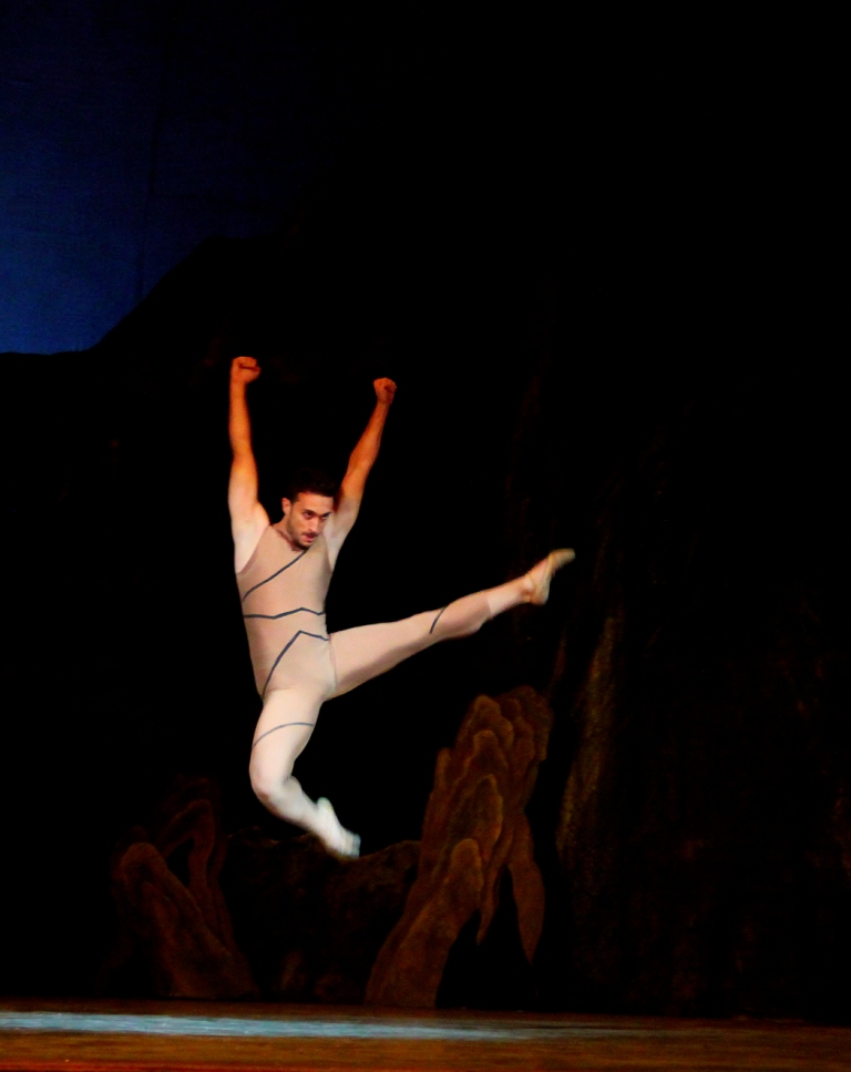 В Баку показали "Тени Гобустана" (ФОТО)