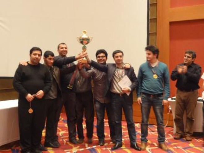 В Азербайджане определился обладатель Кубка АИКА по "Что? Где? Когда?" (фото)