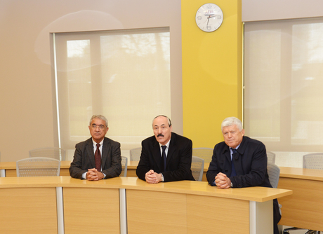 Президент Республики Дагестан побывал в Азербайджанской дипломатической академии (ФОТО)