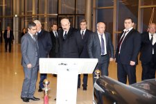 Президент Дагестана ознакомился с Центром Гейдара Алиева (ФОТО)