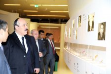 Президент Дагестана ознакомился с Центром Гейдара Алиева (ФОТО)