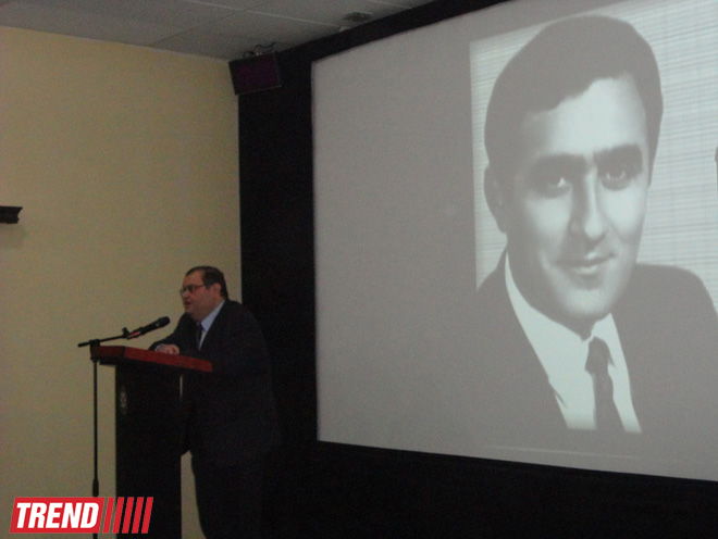 В Баку почтили память кинорежиссера Арифа Бабаева: "Мой дом - киностудия, мои дети - фильмы" (ФОТО)