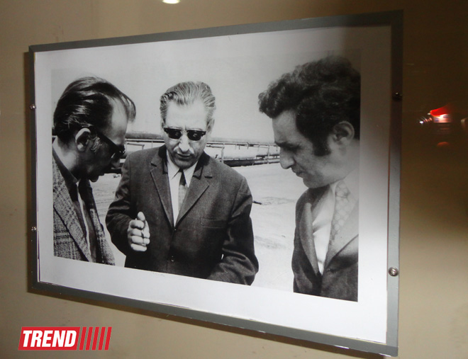 В Баку почтили память кинорежиссера Арифа Бабаева: "Мой дом - киностудия, мои дети - фильмы" (ФОТО)