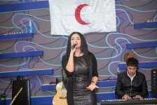 Красный полумесяц и Центр культуры "12 May" провели благотворительную акцию (фото)