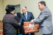 Красный полумесяц и Центр культуры "12 May" провели благотворительную акцию (фото)