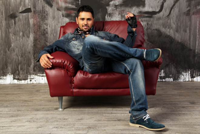 ТОП-20 самых стильных азербайджанских телеведущих-мужчин 2013 года (ФОТО)