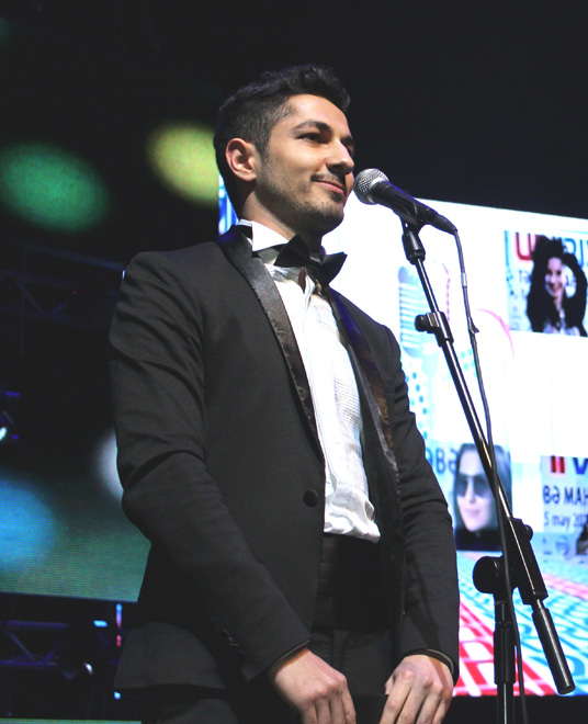 ТОП-20 самых стильных азербайджанских телеведущих-мужчин 2013 года (ФОТО)