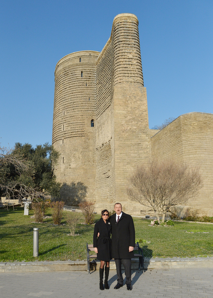 Президент Ильхам Алиев и его супруга ознакомились с работами по консервации, проводимыми в Девичьей башне (ФОТО)