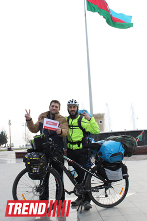 Известный велопутешественник Рамиль Зиядов -  из Беларуси в Москву (ФОТО)