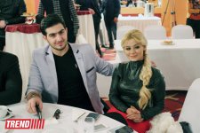 В Баку певцы и спортсмены провели для детей праздничный вечер "Мы вместе!" (ФОТО)