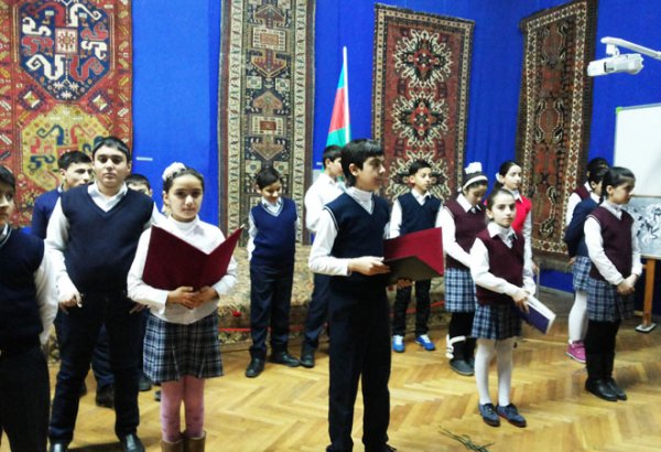 В Музее азербайджанского ковра и народно-прикладного искусства прошло мероприятие "Tarix yazan qəhrəmanlar" (фото)
