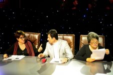 Первый день финального кастинга проекта "Большая сцена": пять вокалистов получили наивысший балл