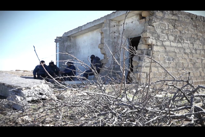 На участников реалити-шоу "Sinaq" в горах напали волки (ФОТО)