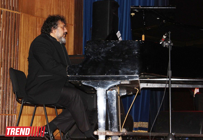 В Баку состоялся концерт известных турецких исполнителей "Одна нация - два государства" (ФОТО)