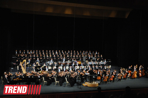 Эннио Морриконе отметил  юбилей в Баку грандиозным концертом (ФОТО)