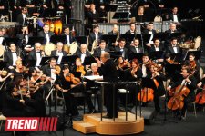 Эннио Морриконе отметил  юбилей в Баку грандиозным концертом (ФОТО)