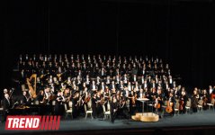 Эннио Морриконе отметил  юбилей в Баку грандиозным концертом (ФОТО)