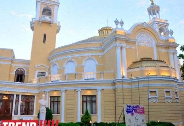 В Баку состоится фотовыставка "Русская виолончельная школа"